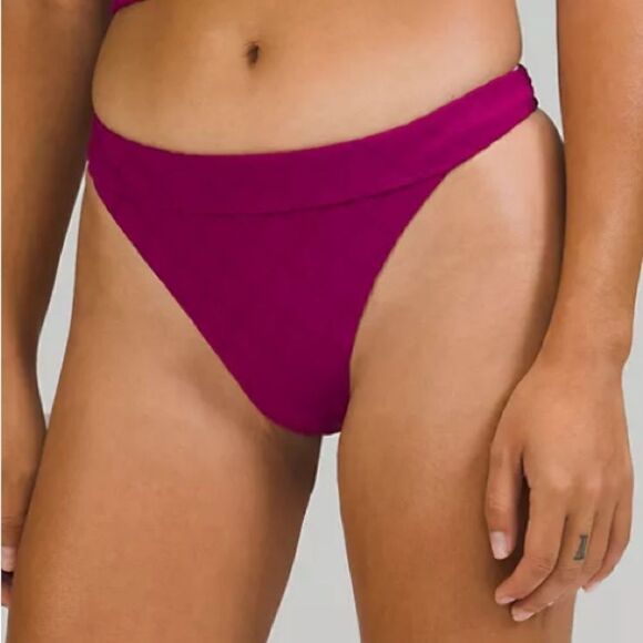 Lululemon Magenta Diamond Grid Skimpy-Fit Swim Bikini Bottoms. Size 8. (NWT)! - Picture 2 of 13